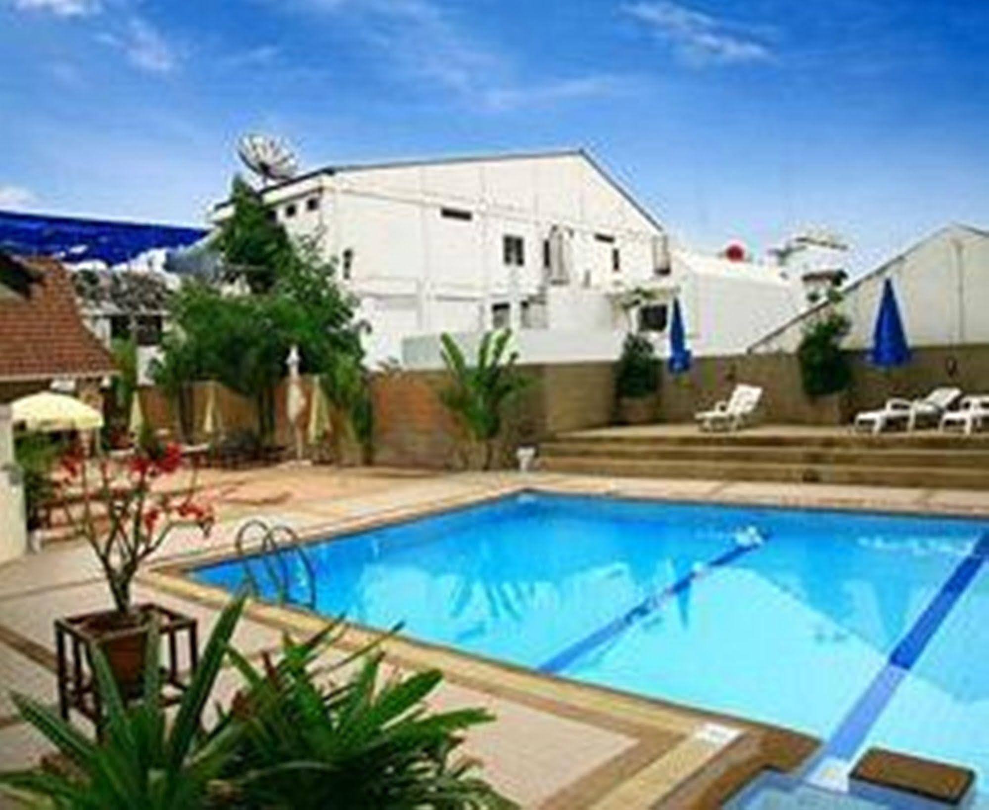 Tanawit Hotel & Spa Hua Hin Ngoại thất bức ảnh
