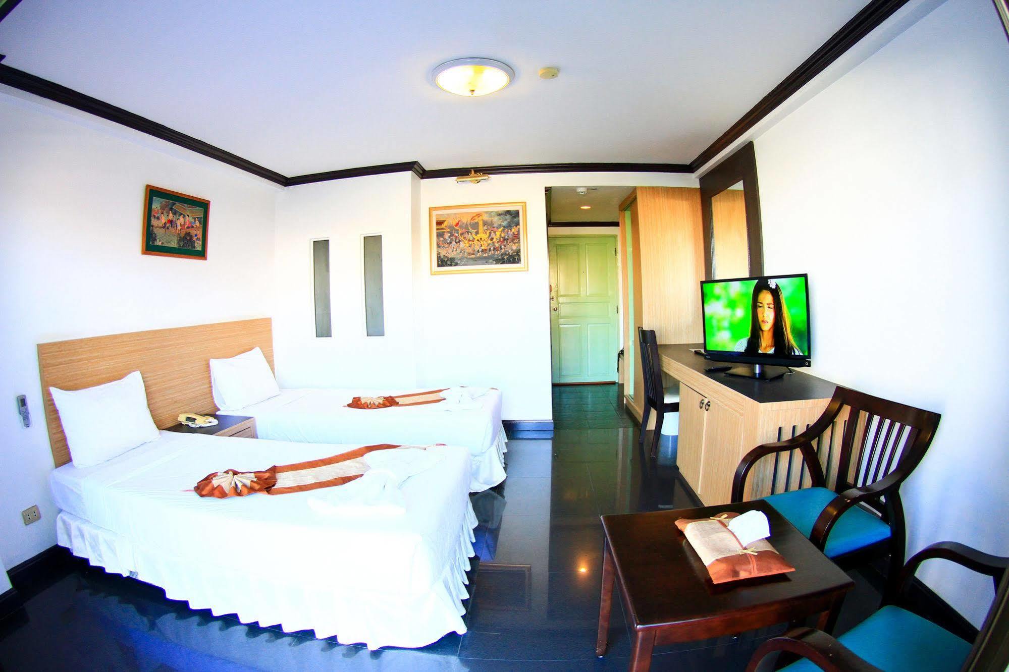 Tanawit Hotel & Spa Hua Hin Ngoại thất bức ảnh