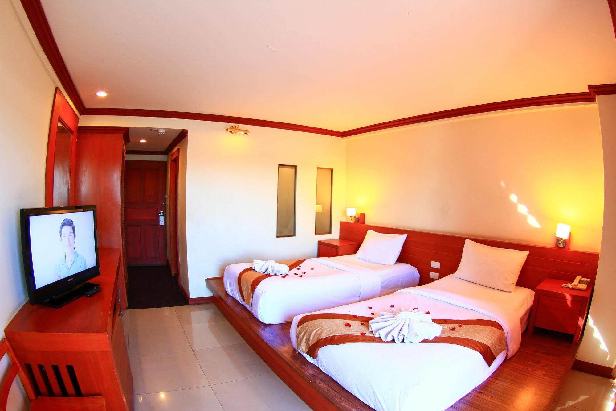 Tanawit Hotel & Spa Hua Hin Ngoại thất bức ảnh